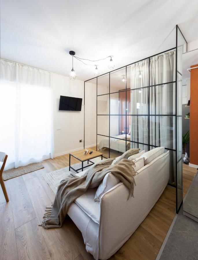 Unique City View Apartment Balcony & Parking Space Cluj-Napoca Extérieur photo